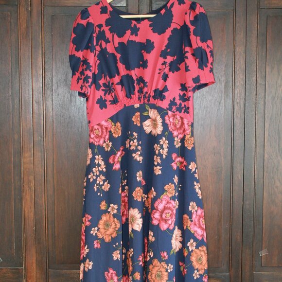 Vince Camuto fall dress - Picture 1 of 5